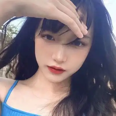 网易云热评她结婚时,我能看见她脸上洋溢出来的幸福,司仪问我
