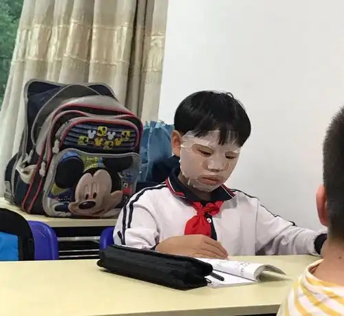 小学生作文我的愿望走红,看似平凡的愿望,却引发很多共鸣