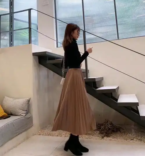 给老婆买裙子,有哪些适合微胖个子不高女士的裙子推荐气质美质量上成价格300600区间,谢谢