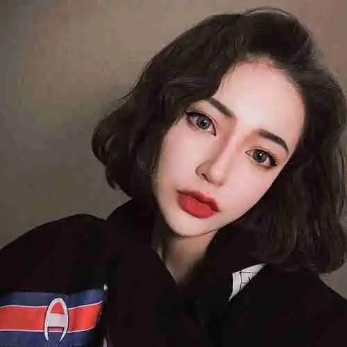 个性短发女生图片微信头像图片大全