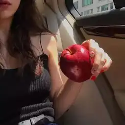 头像为你掉过的眼泪,足够下一场好大的雨了
