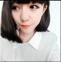 我急需找女生网名伤感的少符号不要太多字和女生头像