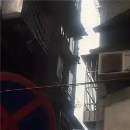 新城路一13岁女孩要跳楼,万州紧急救人,惊魂3小时
