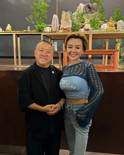 曾志伟71岁生日宴星光熠熠,苗侨伟叶子楣温碧霞捧场筹款360万