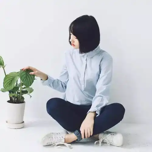 2016年流行短发,但很多女不会搭配快来学她气质变百倍
