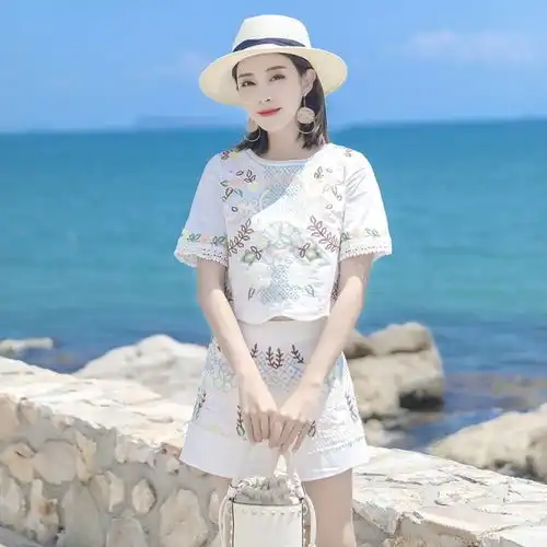 哇哪位设计的套装,老婆穿上显嫩带出去倍有面,要好好感谢