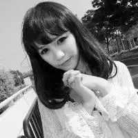 90后非主流黑白意境女生qq头像