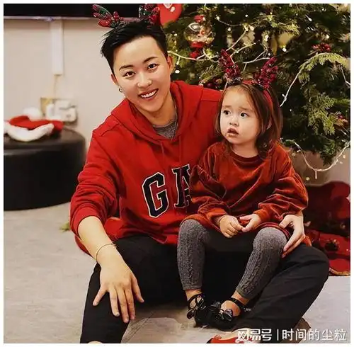 叶海洋不嫁男人直接要小孩,买精生两姑娘,都是四国混血