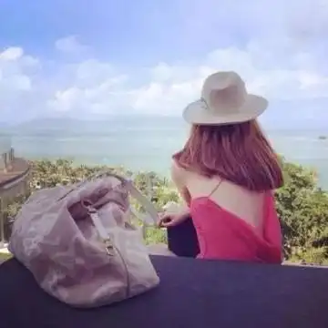 安全感是自己给的,希望也是要自己去创造的