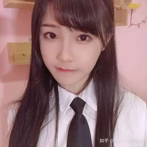 努力向上的中二少女,四万年一遇的美少女苏杉杉