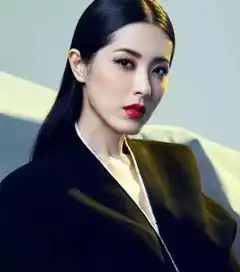 岁月不败美人,sensica不管什么年龄,都要绽放你的美