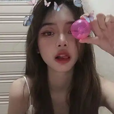 女头自己看走眼的东西随手扔女生头像我要个性网