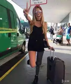 她用下半身惊艳了整个世界巴西励志美女网红paola