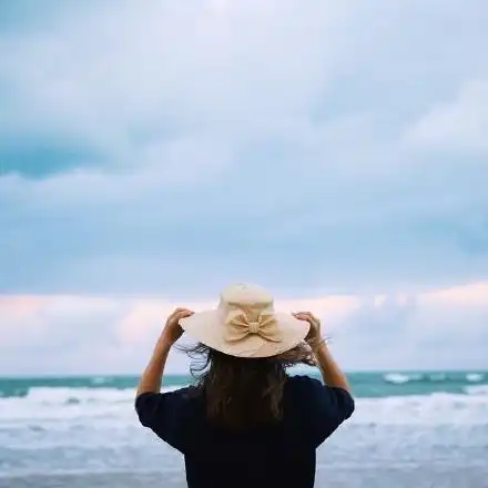 很累很无奈的短句子,万般揪心,送给孤独的人