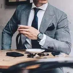 会穿西装的男人,才是行走的荷尔蒙