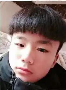 阜阳急寻16岁男孩走失,穿黑色外套,戴黑帽子,骑黑色电瓶车