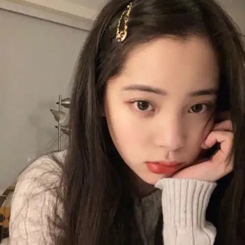 相处时间越长,越是和恋人相爱的星座
