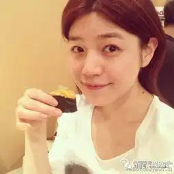 40位中日韩最火女星劲爆素颜照大公开有人秒变大妈而她依然水嫩依旧