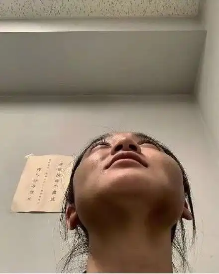 蒋劲夫承认家暴,女友假孕骗婚骗钱出轨泡夜店,就该打乖乖仔彻底凉了