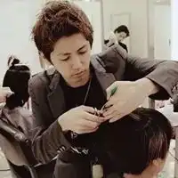 男发型师帅气微信头像时尚个性欧美发型师头像