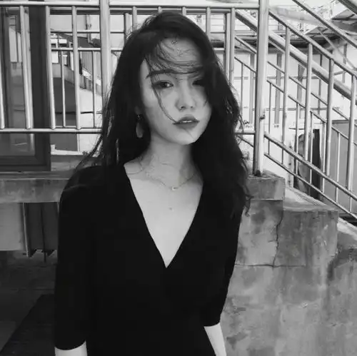 朋友圈背景图头像