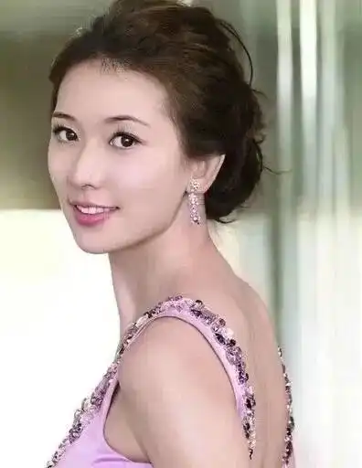 婚姻对一个女人影响多大当日本儿媳不到一年,林志玲判若两人