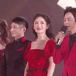 同居5年刘烨不愿娶她,转嫁小3岁老公,39岁靠生二胎洗白这个女人,真不简单....