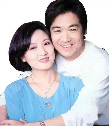 张国立被爆潜规则多位女星,曾夜访女演员家还被邓婕抓住