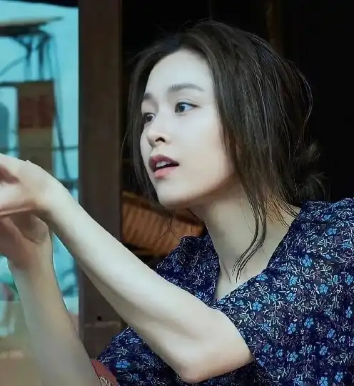 这位导演渣归渣,但他选美女眼光真不错