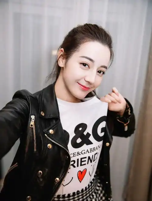 迪丽热巴我也要过自己的人生,不能因为有人不同意就不结婚生子
