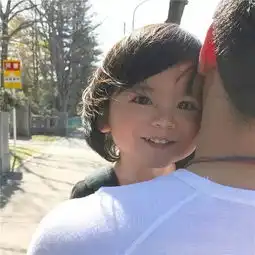 超治愈,面对这样可爱的小正太,完全没有抵抗力啊