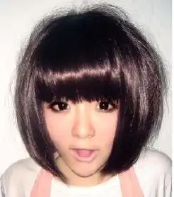 圆脸大眼睛16岁滴的女生适合什么样的短发发型...
