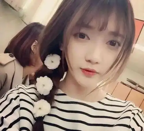 16句简短精辟的伤感句子,委屈什么,世上又不止你一个人爱而不得