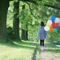 谁给我几个好看的文艺型的女生头像,情侣头像也行