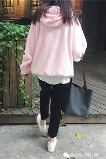 简洁的色彩,带来清新少女的气息,凸显个性时尚魅力