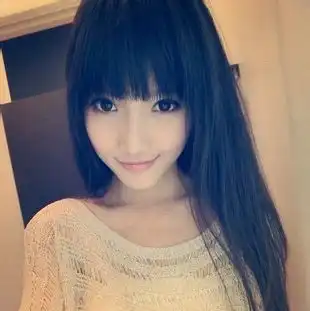 帮忙看看这张图片是否是一些网络美女的照片,一个网友发给我的,我感觉很熟悉,你们见过没有