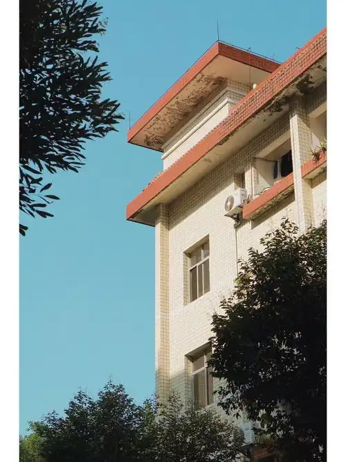 宁波诺丁汉大学40这个大学怎么样值不值得读