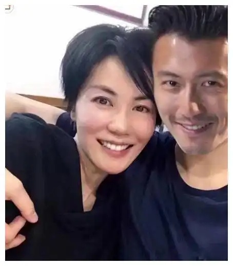 谢霆锋迷恋女神王菲,谢贤力挺生三胎的张柏芝,你会支持谁