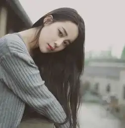 约会时男生拉手搂腰out了女生其实想让你这样触碰