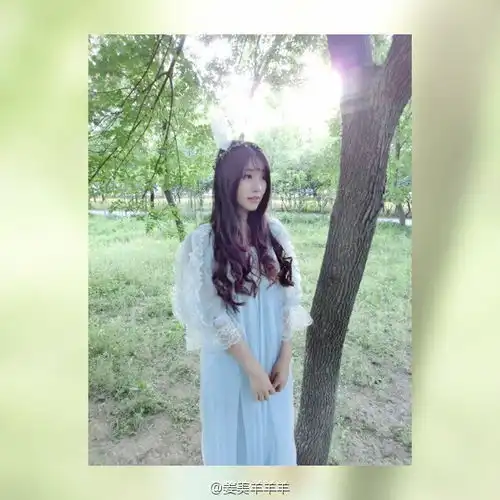 组图湖大女神晒冬季温暖写真释放优雅气质