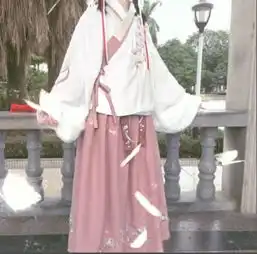 最近流行贼仙汉服头像,秒当公主殿下,三百六十度无死角美爆