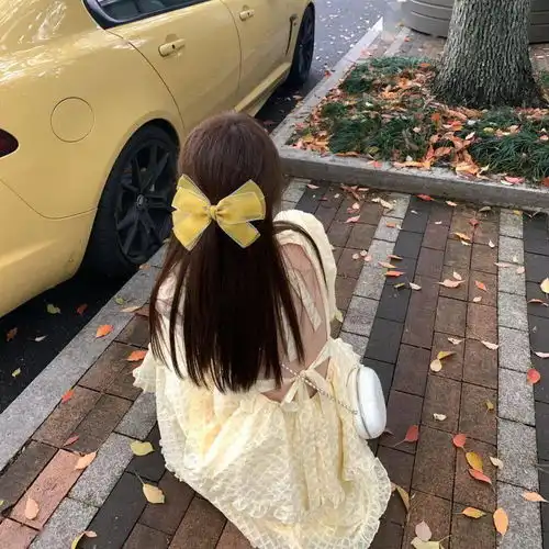 男人心里惦记着其他女人,会有5个不在乎的表现