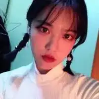 韩范超拽女生头像霸气超拽韩版女生头像