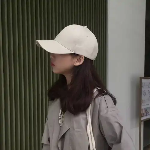 挑帽子还要看脸型不懂这几个方法,难怪你的脸越戴越大