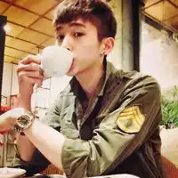 只想我的青春里面拥有你男生头像