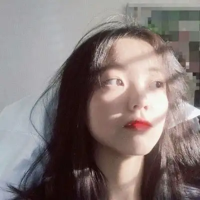 不发朋友圈的女人,原来都是这种想法,你是吗