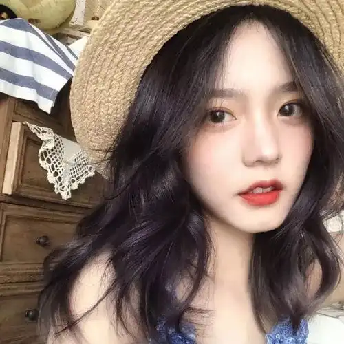 女生头像ins风酷酷的女生头像