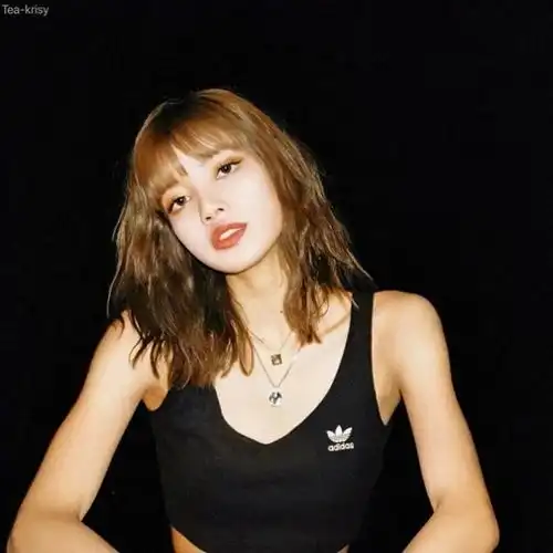 lisa被全网讨伐,是因为偶像失了格