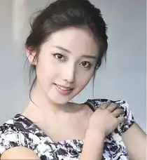 2011盘点各个名校校花养眼生活照