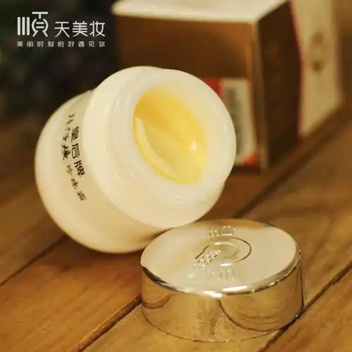 中年女人想要保持年轻感,建议多在这3处下功夫,精致不显老